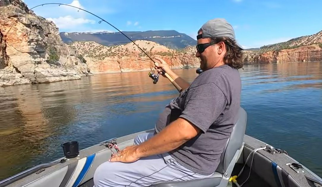 Joe fishing in Big Horn Canyon